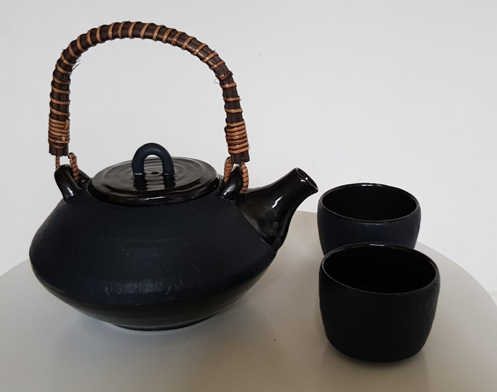 Butterflies, Chinese teapot + 2 cups